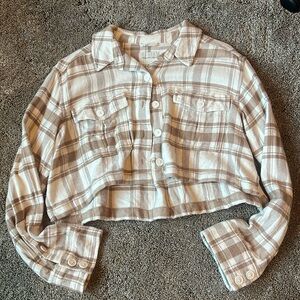 American eagle cropped blouse